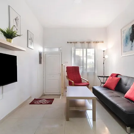 Arena Negra Tatil Evi Telde